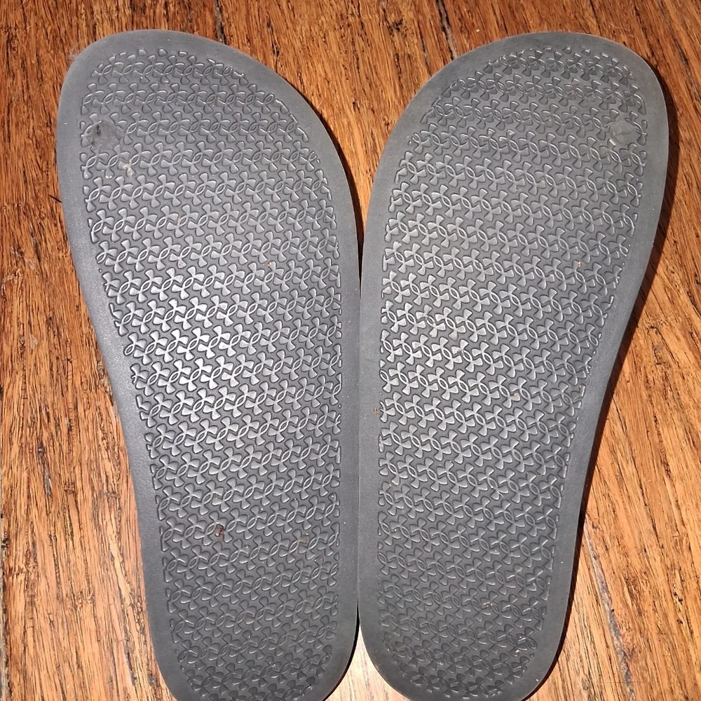 Under Armour Black Mens Sandals with White Logo